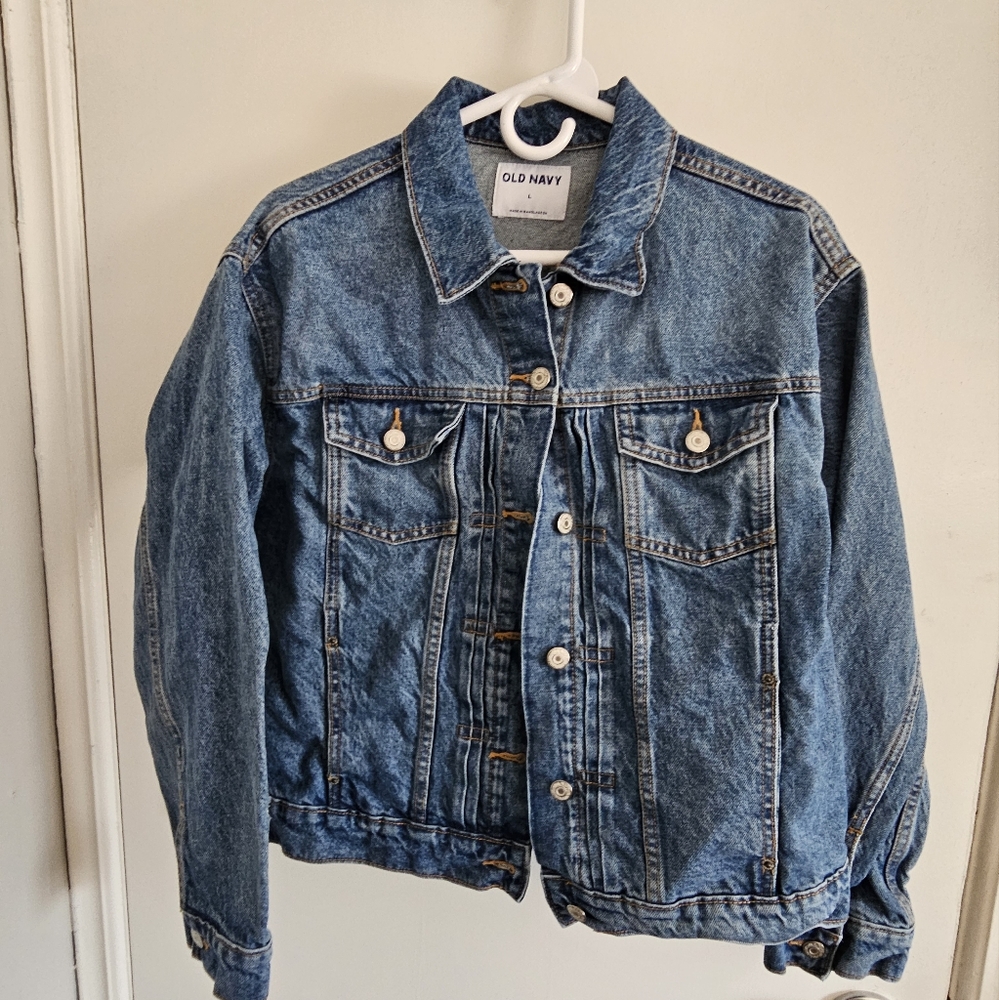 Old Navy Women's Jean Jacket Size Large